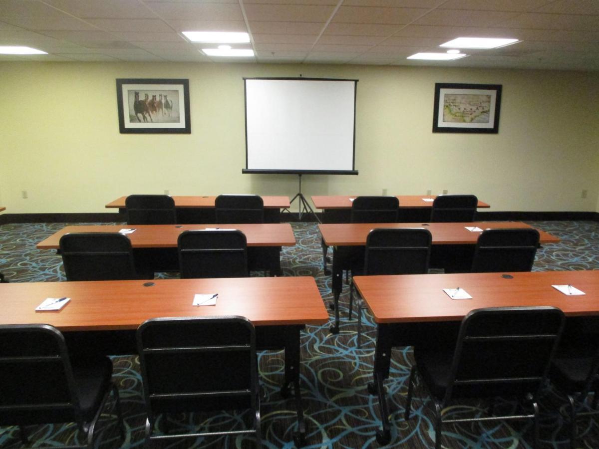 Days Inn & Suites By Wyndham Sam Houston Tollway Jersey Village Zewnętrze zdjęcie