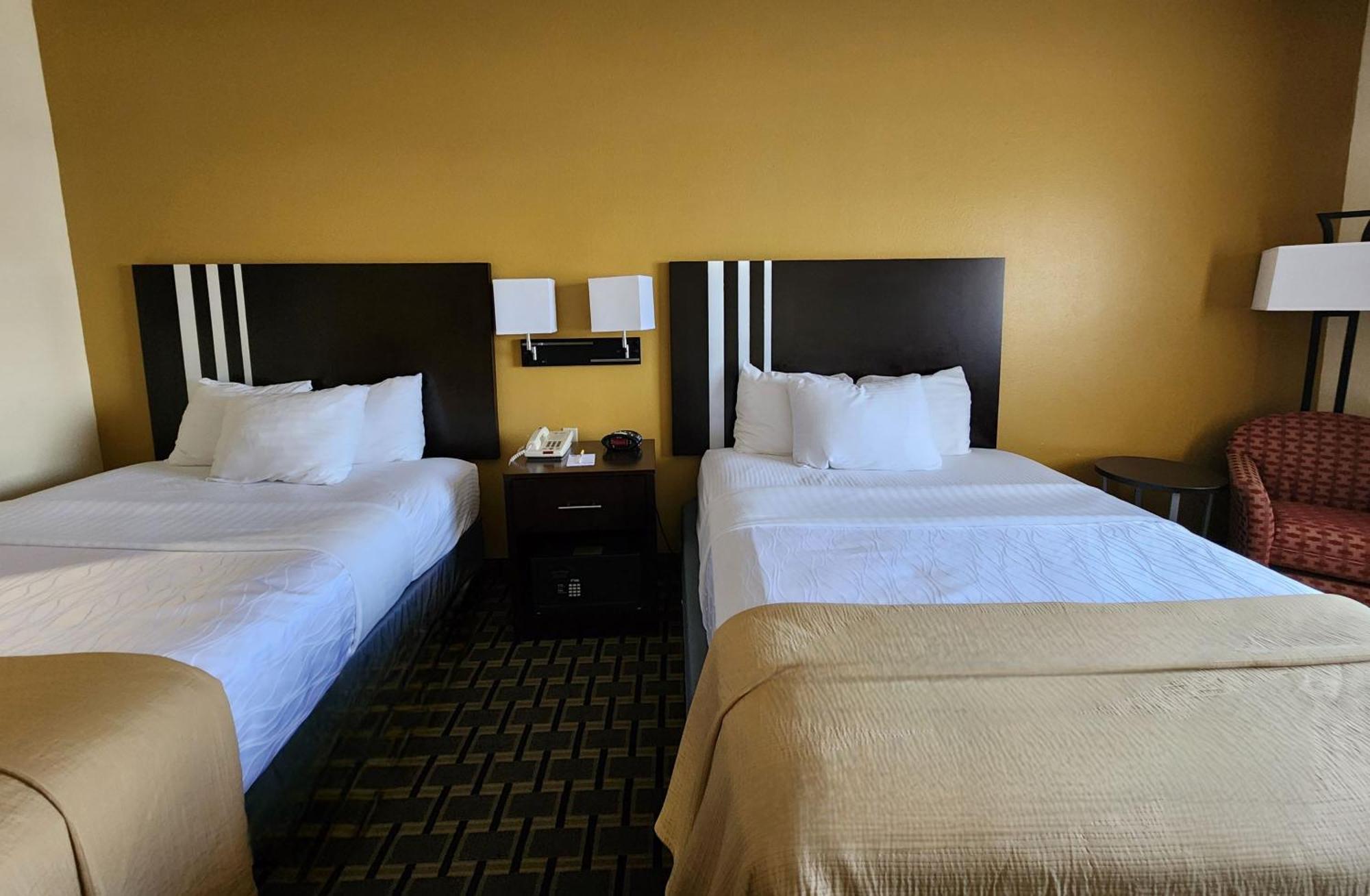 Days Inn & Suites By Wyndham Sam Houston Tollway Jersey Village Zewnętrze zdjęcie