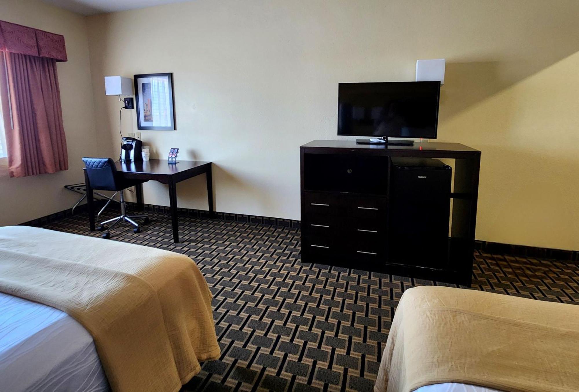 Days Inn & Suites By Wyndham Sam Houston Tollway Jersey Village Zewnętrze zdjęcie