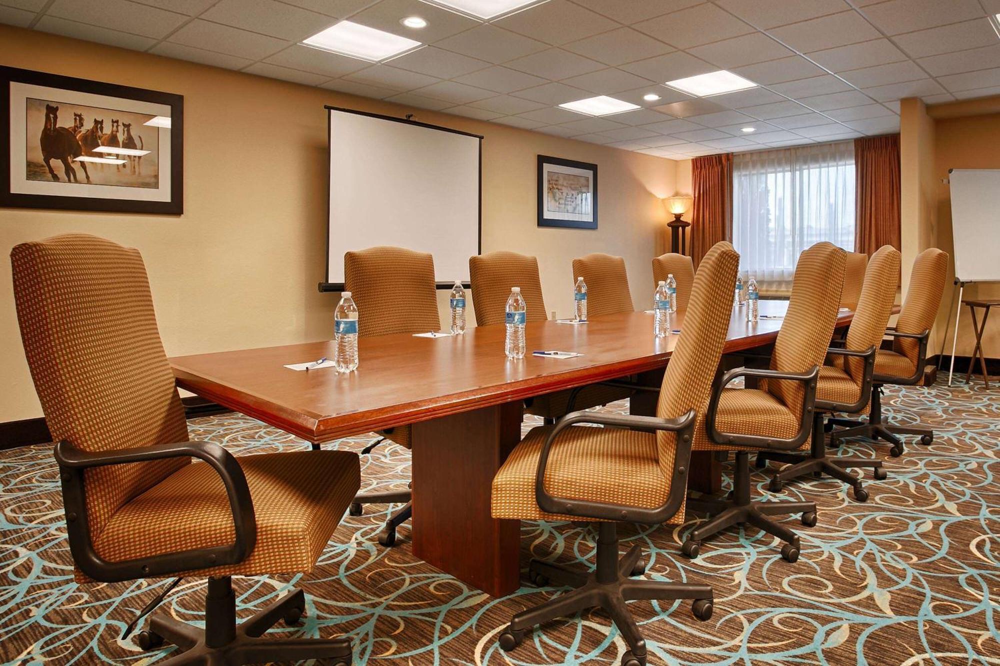 Days Inn & Suites By Wyndham Sam Houston Tollway Jersey Village Zewnętrze zdjęcie
